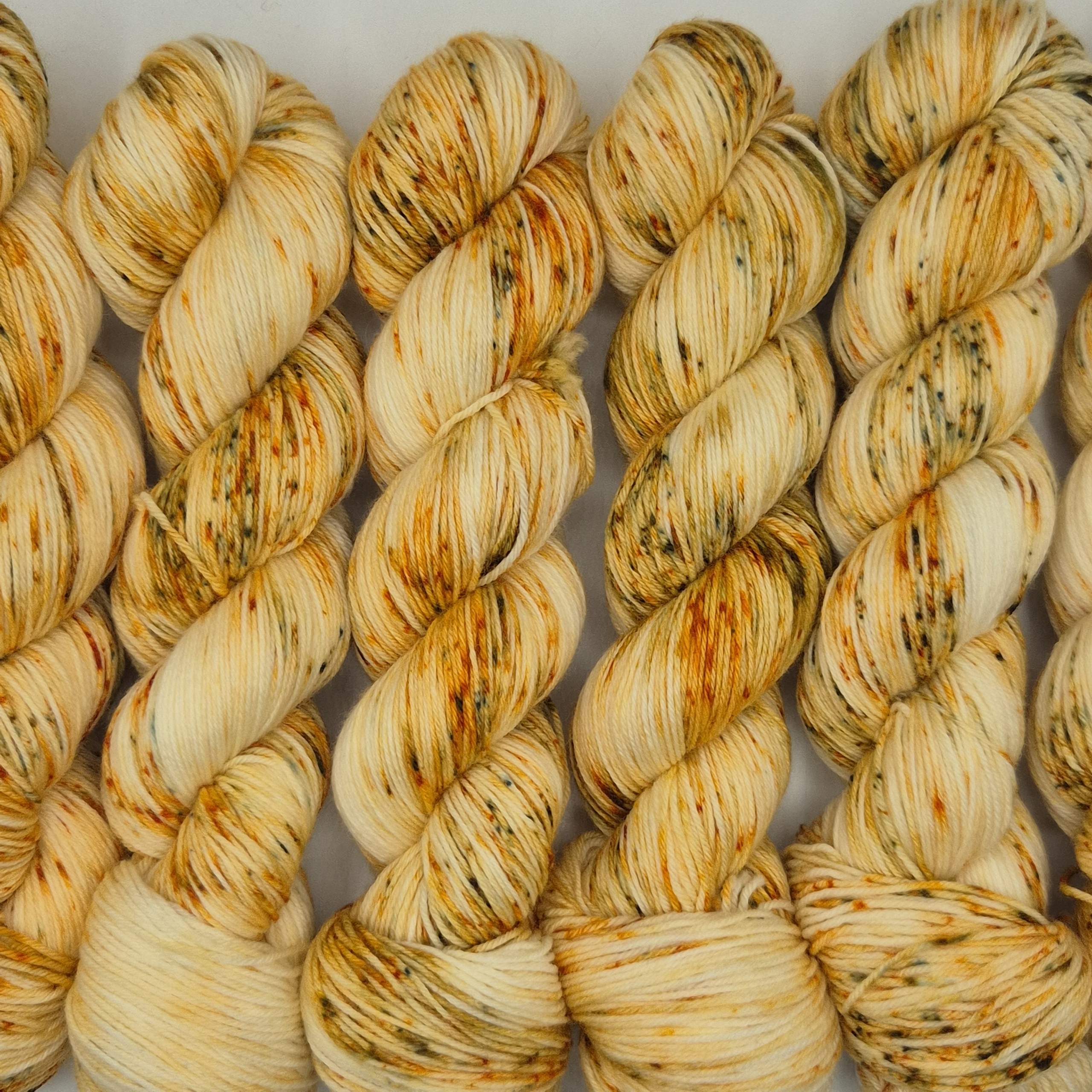 Thèbes MCN - Fragment de Papyrus