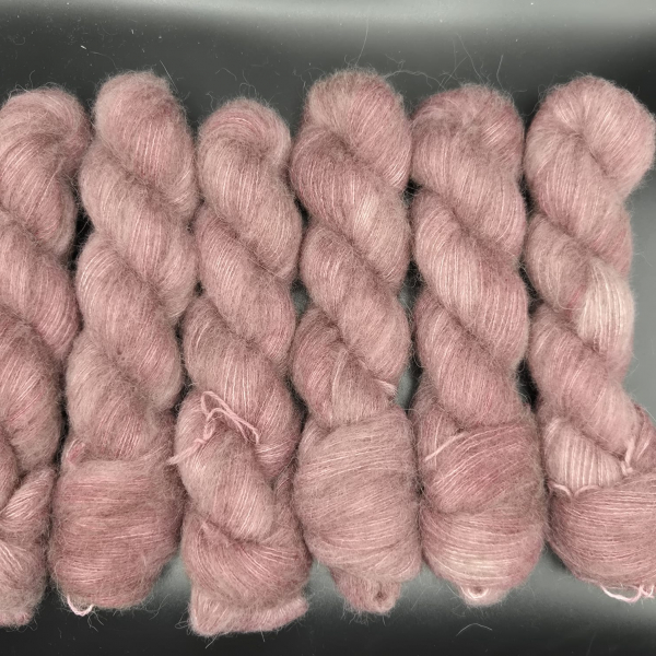Thèbes Nuage - Rose sacrée